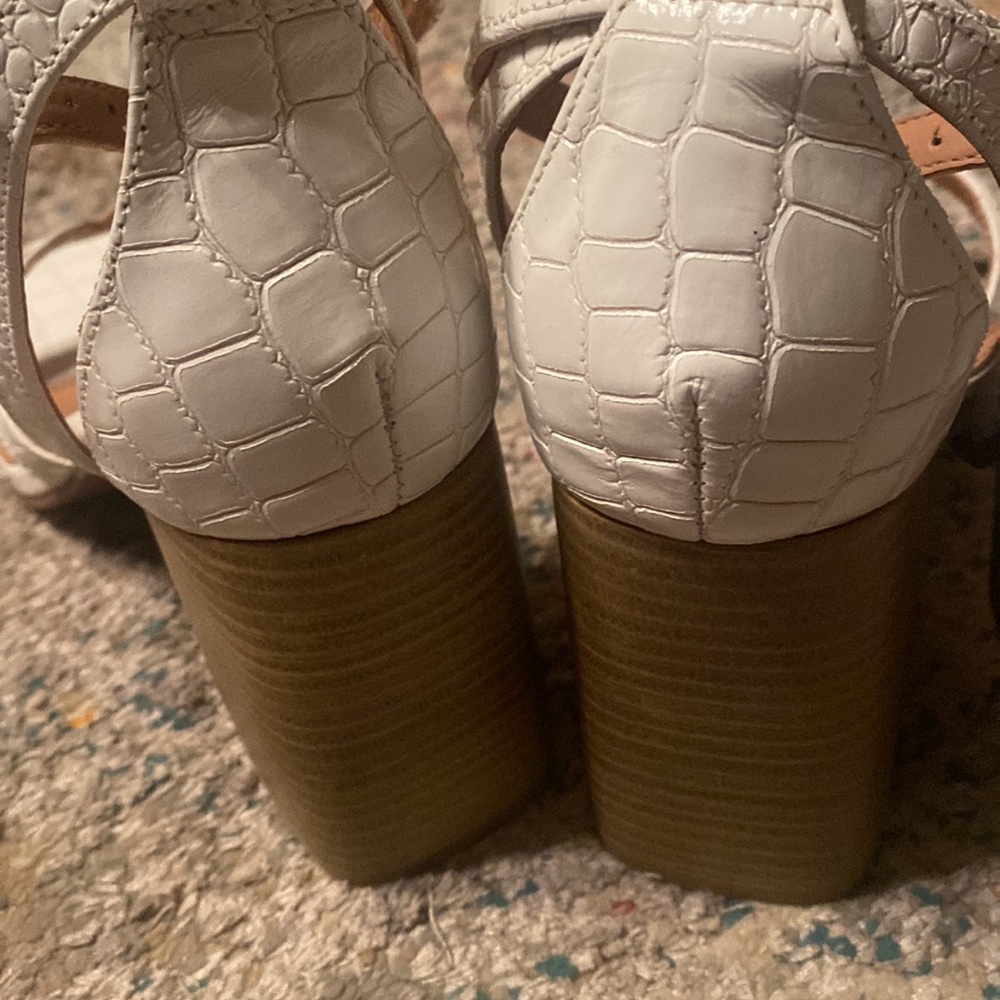 NWT Crevo Off White Real Leather Heeled Sandals 9 - Picture 8 of 8